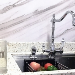We at ROLYA make sure you have a choice when it comes to tri-flow kitchen faucets.